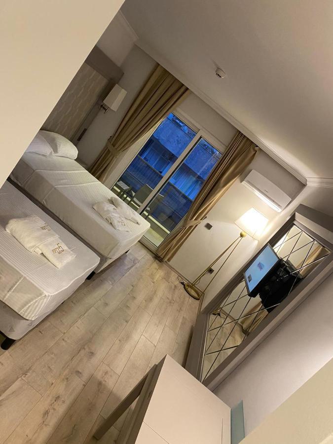 Fifty5 Suite Hotel 马尔马里斯 外观 照片